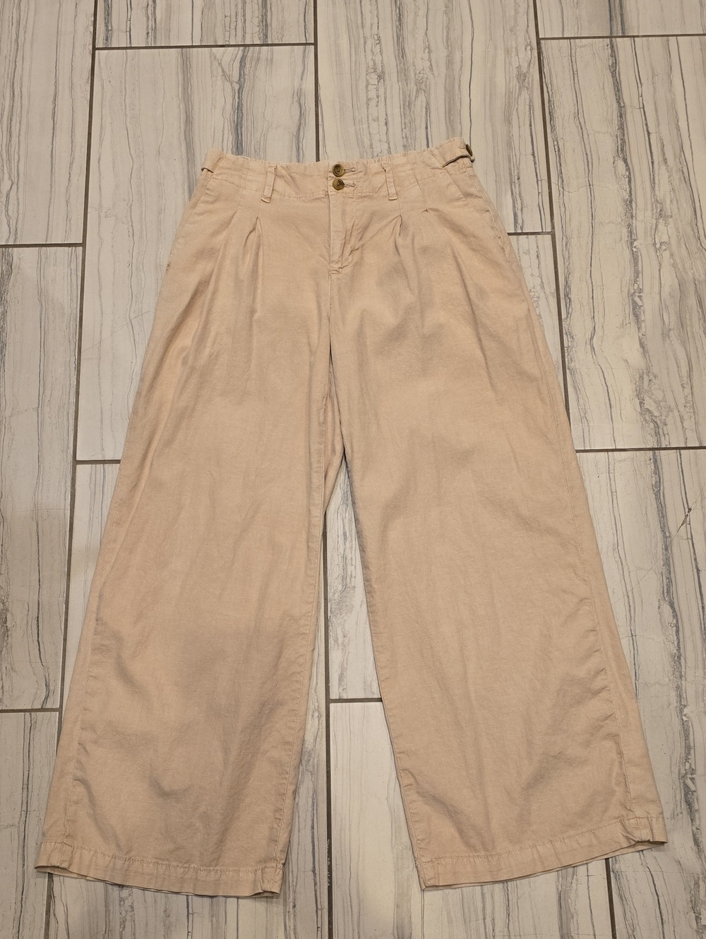 American Eagle Outfitters Beige Wide-Leg Linen Trouser Pants.  Womens.